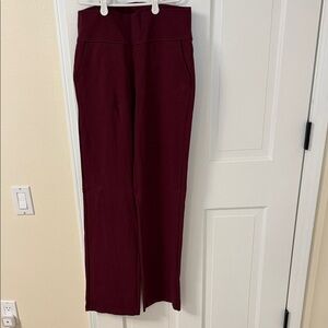Pull-on Burgundy Women's Pants